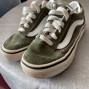 High-End / hand me down — SHOES